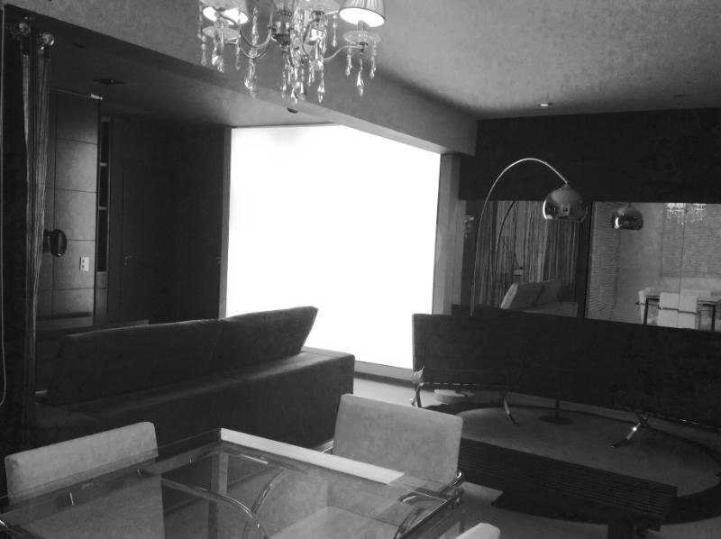 APARTAMENTO em VILA OLÍMPIA