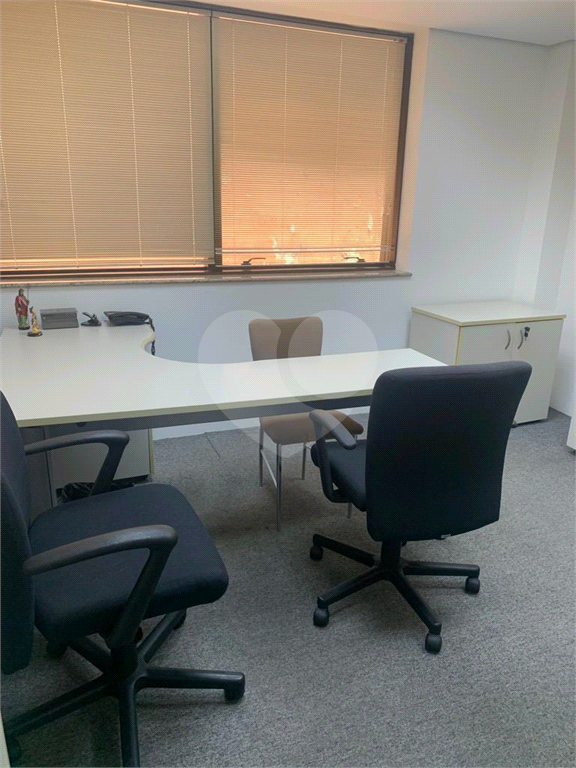 Conjunto comercial em Perdizes