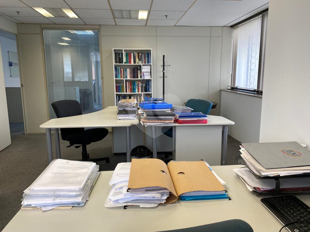 Conjunto comercial em Perdizes