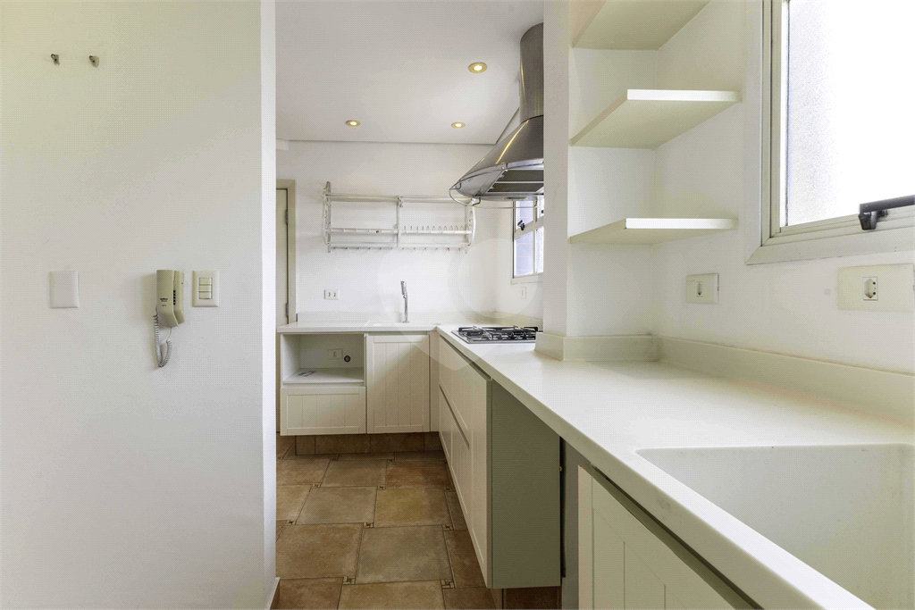 Cobertura dúplex com 175 m para venda e locação no charmoso bairro da Vila Madalena-SP