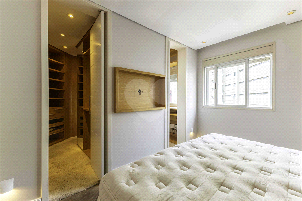 Cobertura dúplex com 175 m para venda e locação no charmoso bairro da Vila Madalena-SP