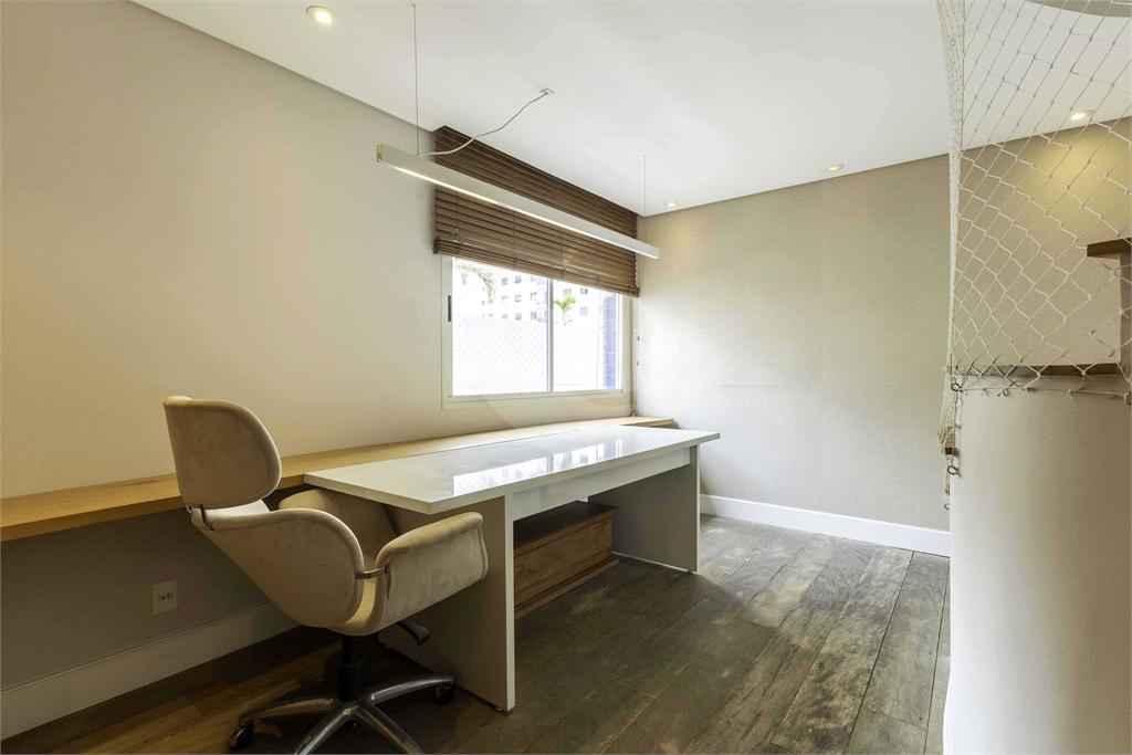 Cobertura dúplex com 175 m para venda e locação no charmoso bairro da Vila Madalena-SP