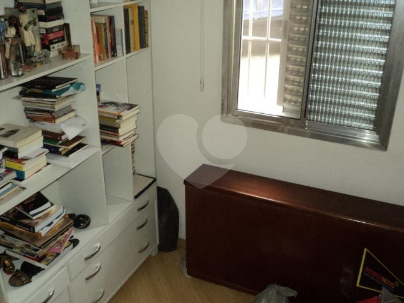 APARTAMENTO em VILA PRUDENTE