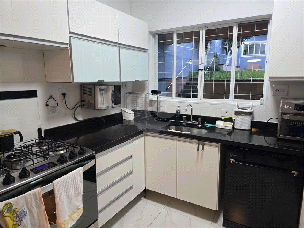 SANTA TEREZINHA NOBRE 