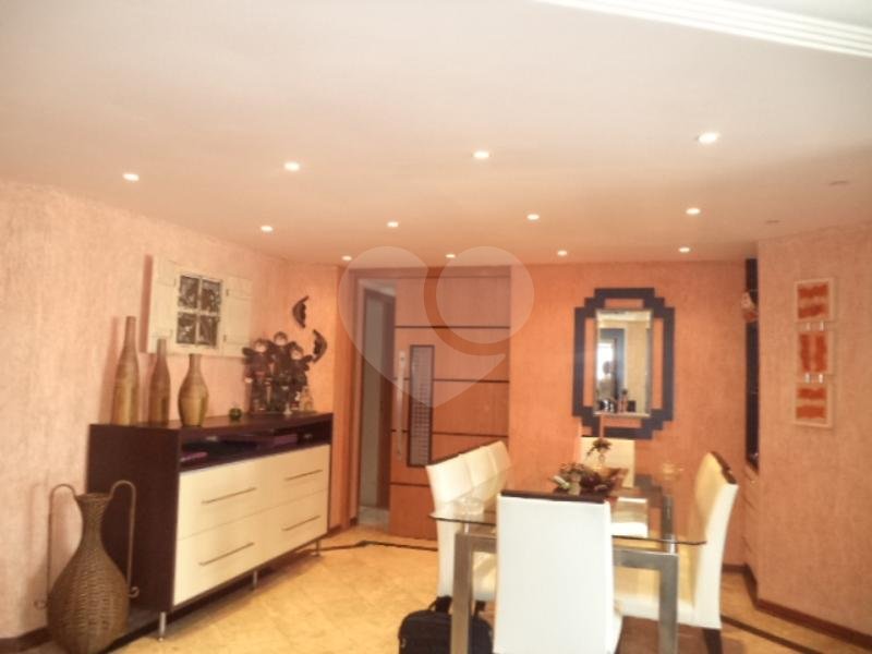 APARTAMENTO MOOCA LUXO E BOM GOSTO