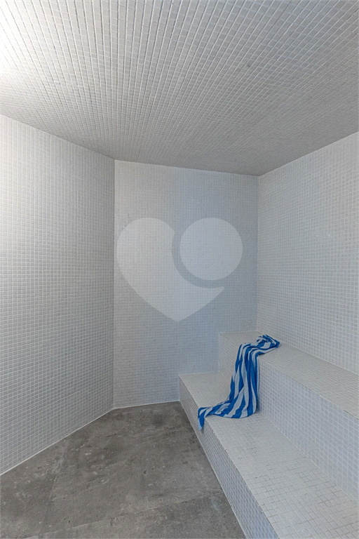 Cobertura com piscina e espaço gourmet privado 4 suítes 4 vagas Vila Uberabinha