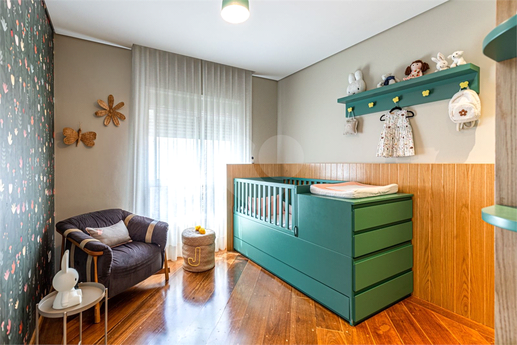 Cobertura com piscina e espaço gourmet privado 4 suítes 4 vagas Vila Uberabinha
