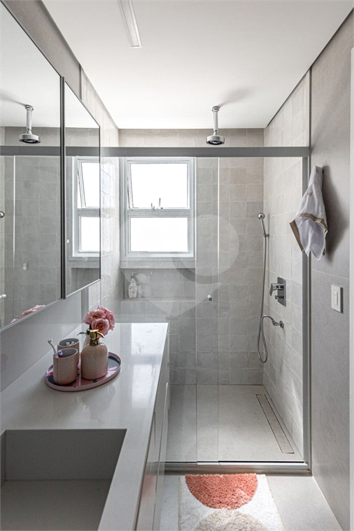 Cobertura com piscina e espaço gourmet privado 4 suítes 4 vagas Vila Uberabinha