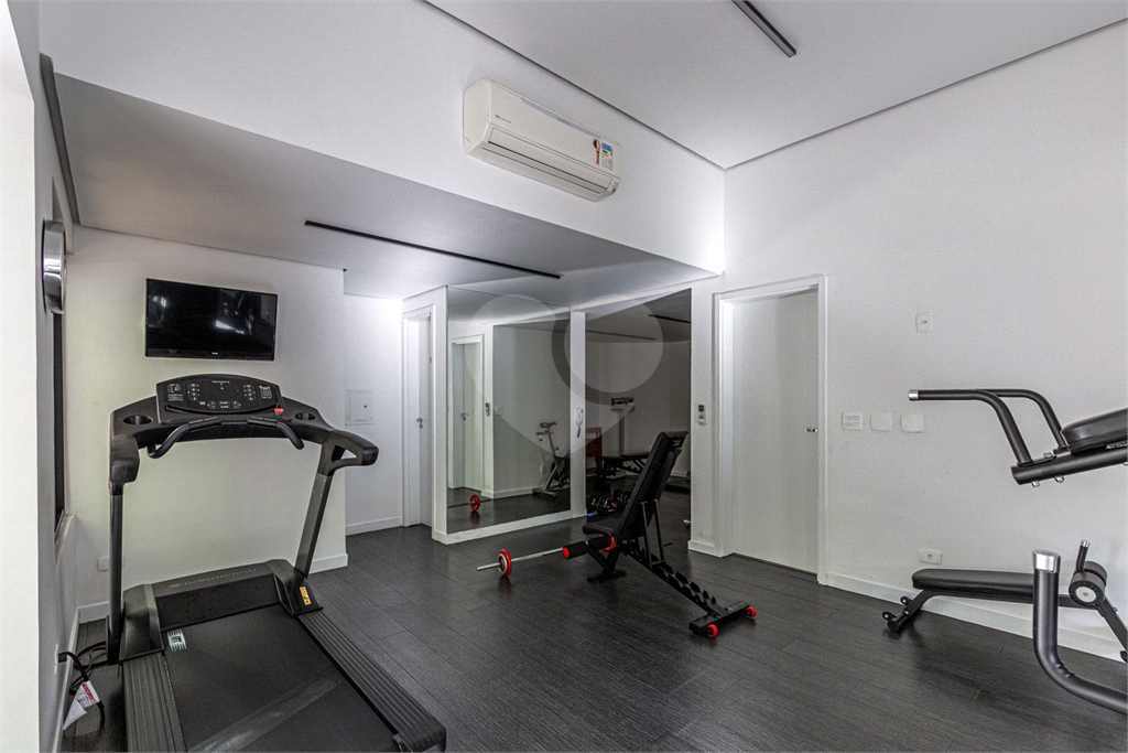 Cobertura com piscina e espaço gourmet privado 4 suítes 4 vagas Vila Uberabinha