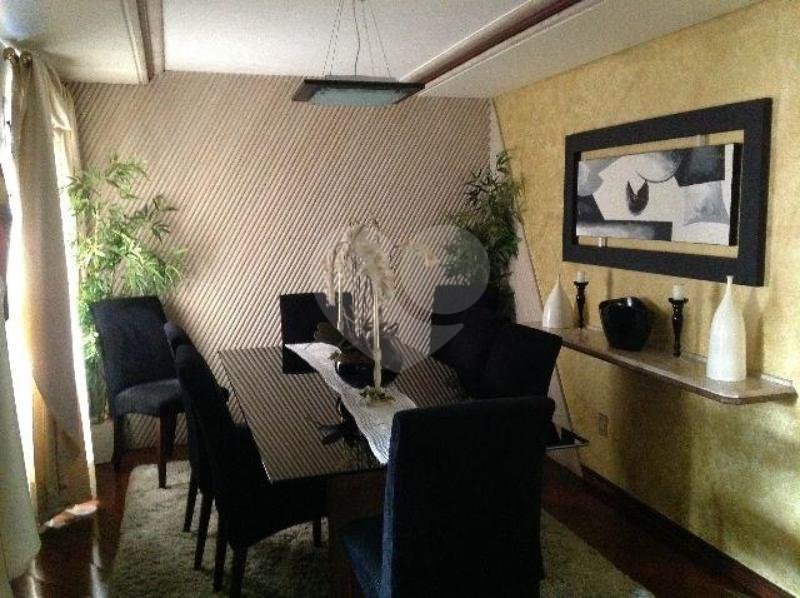 APARTAMENTO COM 4 DORMITÓRIOS E 4 VAGAS À VENDA NA MOOCA