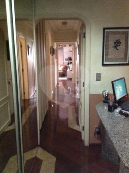 APARTAMENTO COM 4 DORMITÓRIOS E 4 VAGAS À VENDA NA MOOCA