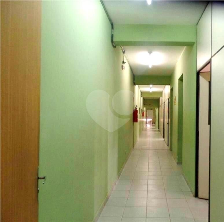 PRÉDIO INTEIRO em VILA MATILDE