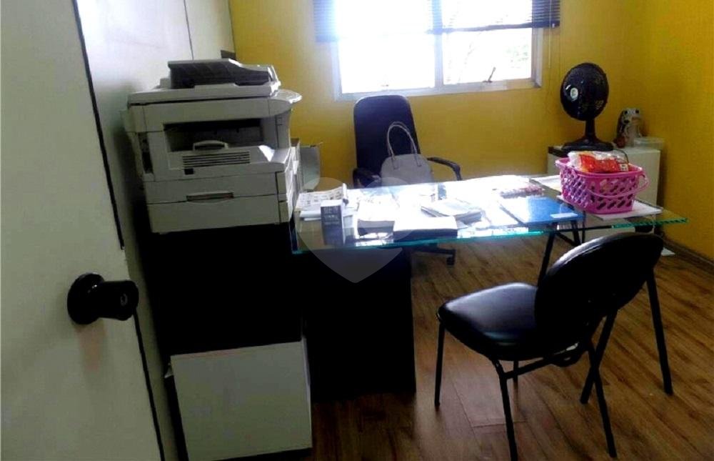 PRÉDIO INTEIRO em VILA MATILDE