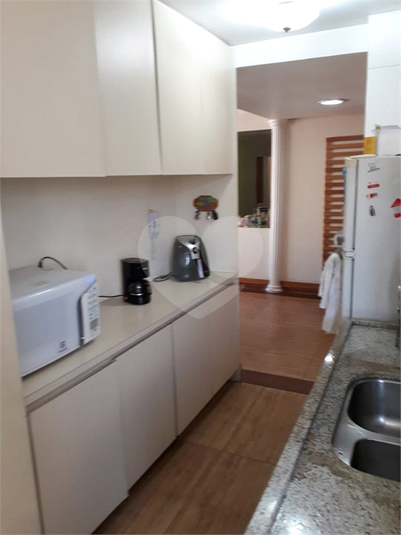 APARTAMENTO em BARRA FUNDA