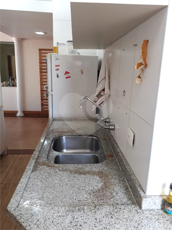 APARTAMENTO em BARRA FUNDA