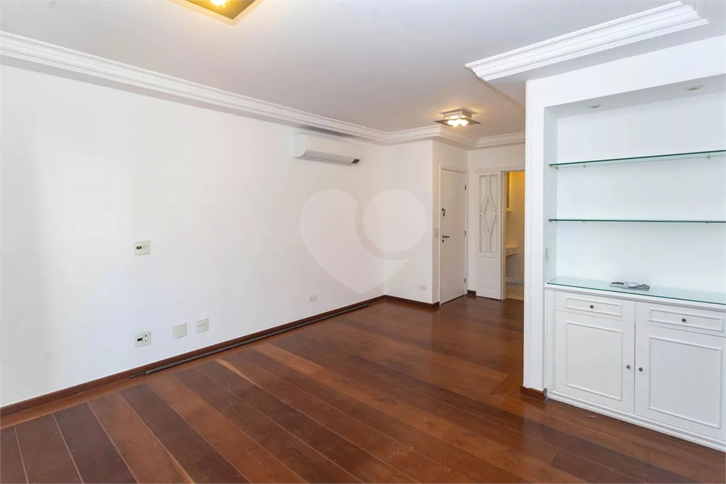 Apartamento à venda com 82m², 3 quartos e 2 vagas