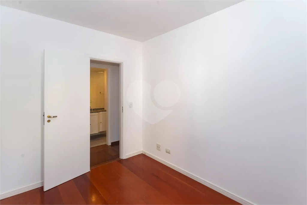 Apartamento à venda com 82m², 3 quartos e 2 vagas