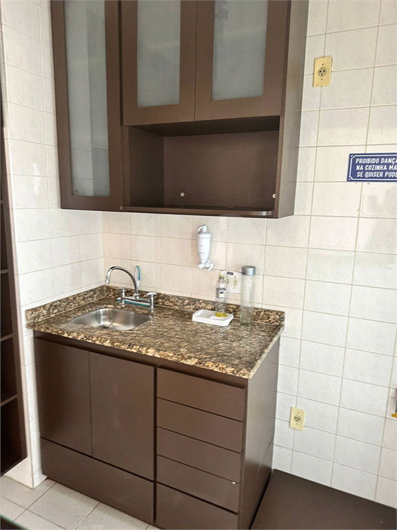 APARTAMENTO em HIGIENÓPOLIS