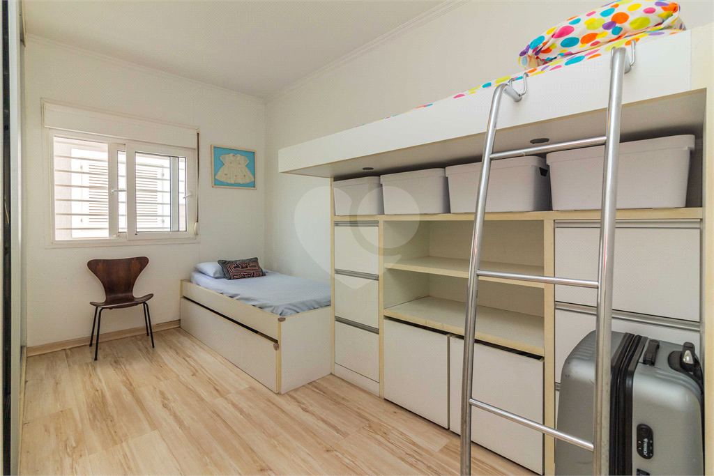 CASA À VENDA COM  3 QUARTOS, 3 VAGAS NA VILA IPOJUCA - VILA IPOJUCA.