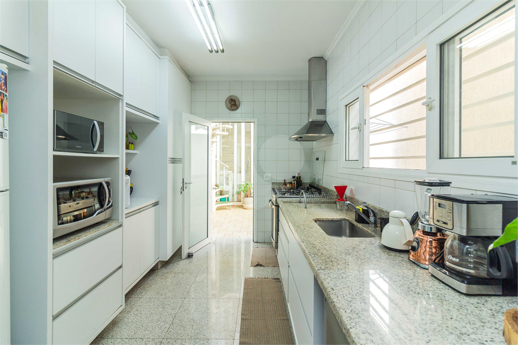 CASA À VENDA COM  3 QUARTOS, 3 VAGAS NA VILA IPOJUCA - VILA IPOJUCA.