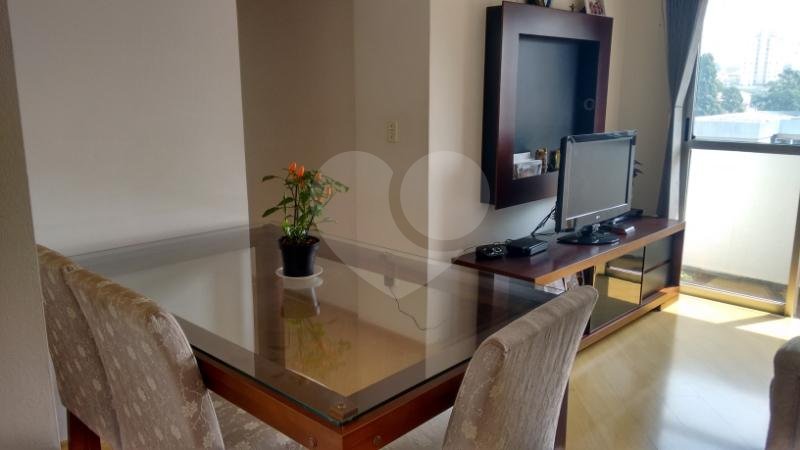 APARTAMENTO em ITAQUERA