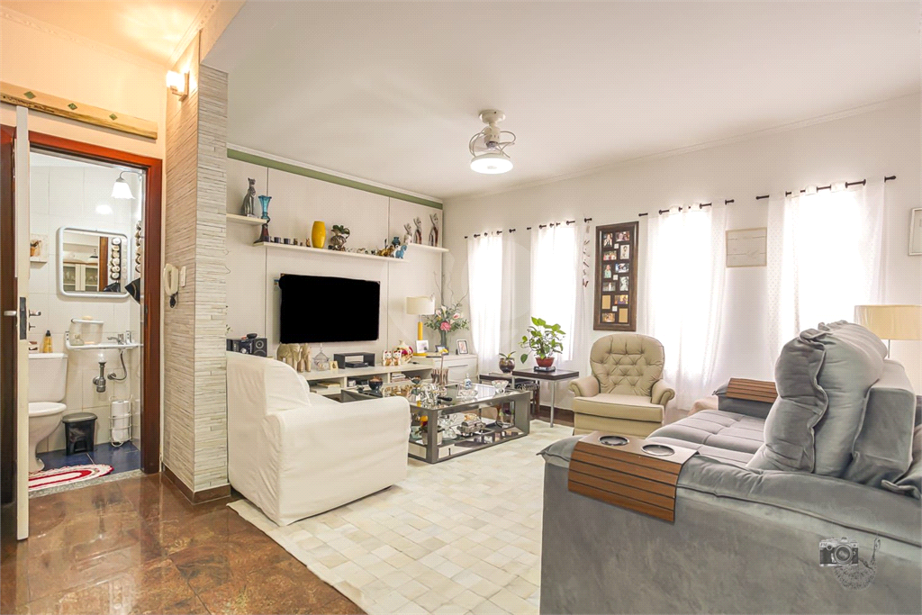 Casa, 3 quartos, 270 m² - Foto 2