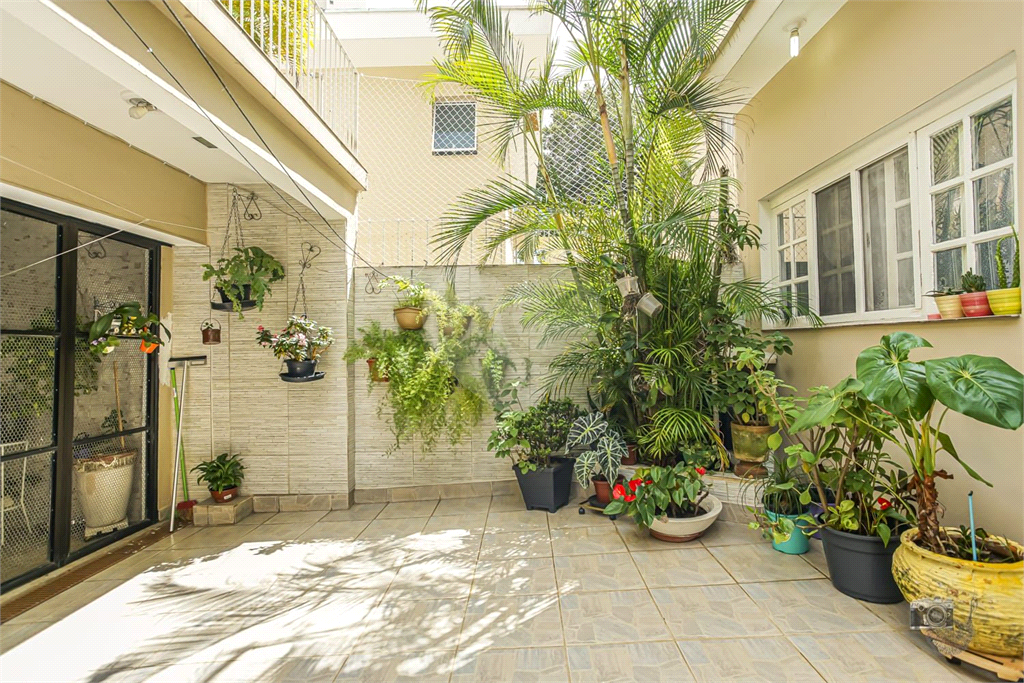 Casa, 3 quartos, 270 m² - Foto 22