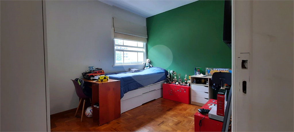 APARTAMENTO em ITAIM BIBI