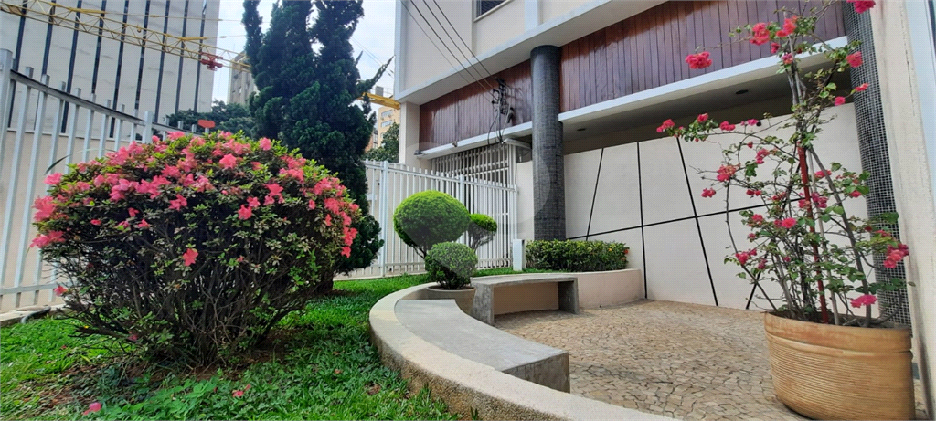 APARTAMENTO em ITAIM BIBI