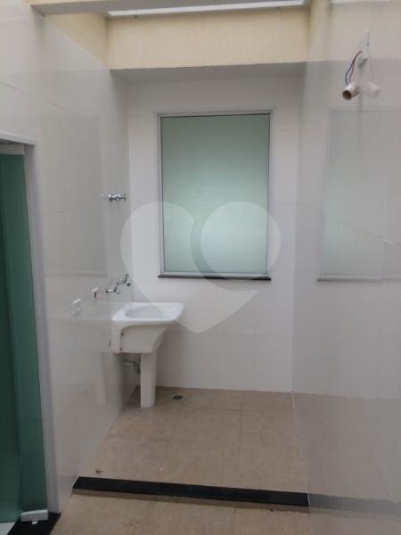 Excelente sobrado (NOVO) 3 Vagas, 3 Dormitórios - Vila Zelina