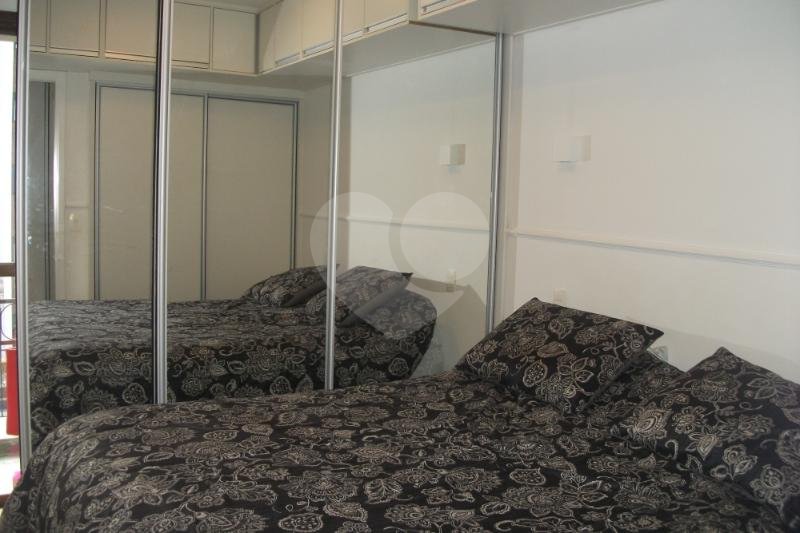 APARTAMENTO em PERDIZES