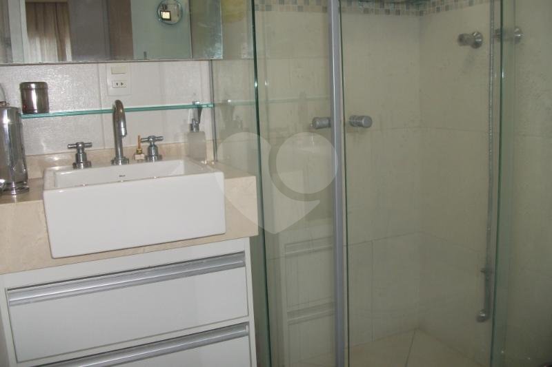 APARTAMENTO em PERDIZES