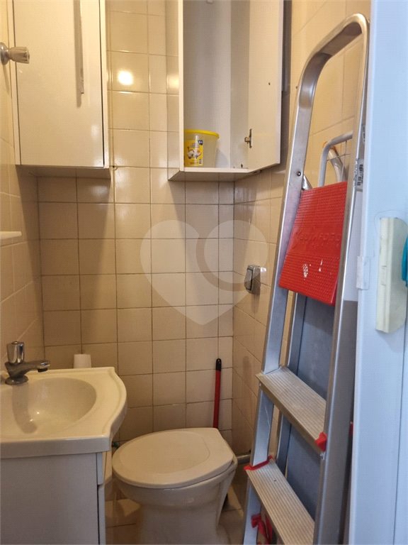 APARTAMENTO em PERDIZES