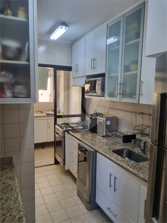 APARTAMENTO em PERDIZES