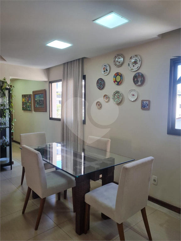 APARTAMENTO em PERDIZES