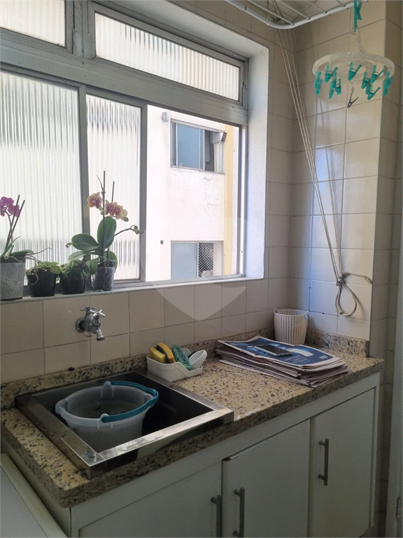 APARTAMENTO em PERDIZES