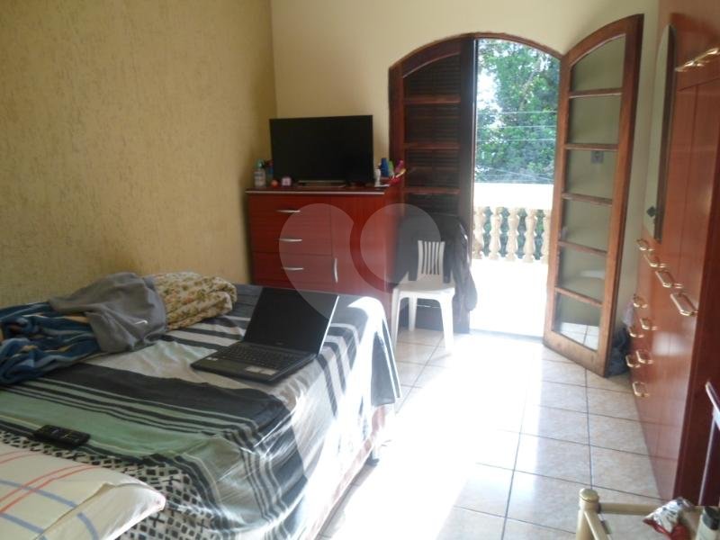 EXCELENTE SOBRADO NA VILA EMA