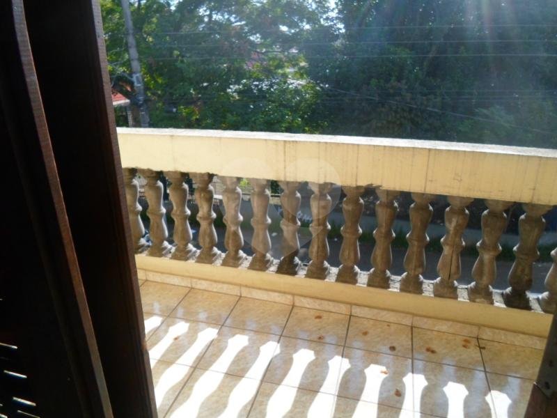 EXCELENTE SOBRADO NA VILA EMA