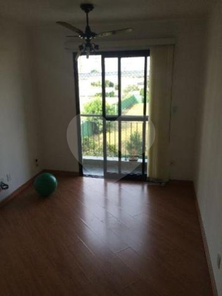 Apartamento ao lado da estão metrô Bresser