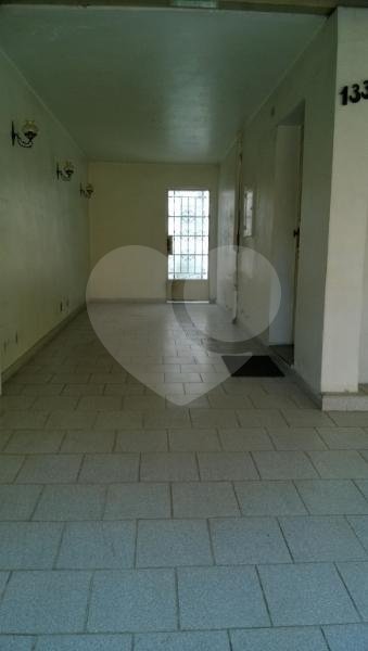 Casa de Vila com 7 dormitórios em Pinheiros COM RENDIMENTO DE ALUGUEL VIGENTE