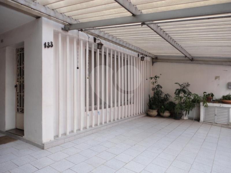 Casa de Vila com 7 dormitórios em Pinheiros COM RENDIMENTO DE ALUGUEL VIGENTE