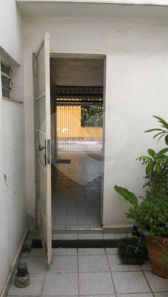 Casa de Vila com 7 dormitórios em Pinheiros COM RENDIMENTO DE ALUGUEL VIGENTE