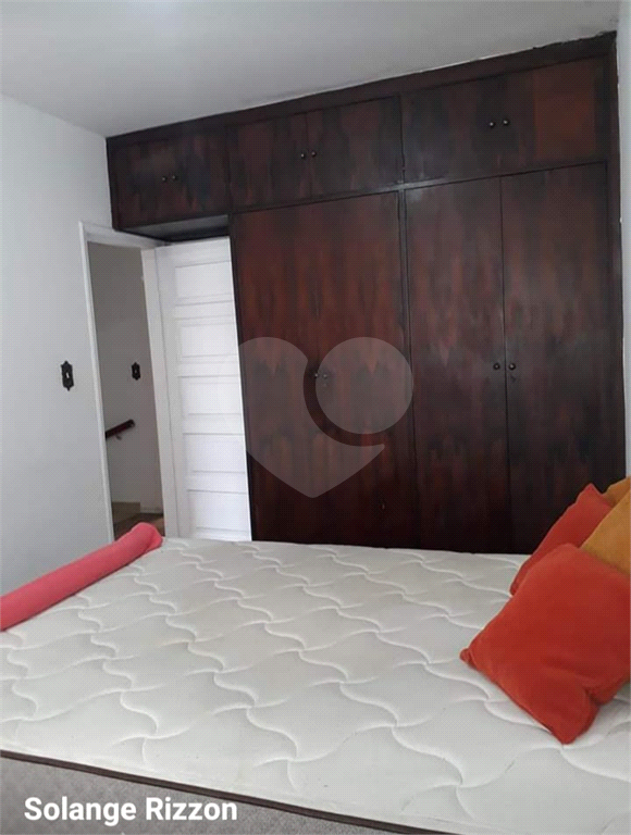 Casa de Vila com 7 dormitórios em Pinheiros COM RENDIMENTO DE ALUGUEL VIGENTE