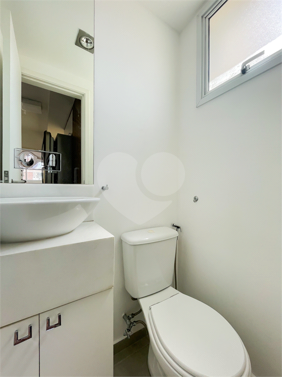 Apartamento -Paraíso - 2 Quartos - 2 Vagas - Depósito - Locação / Aluguel