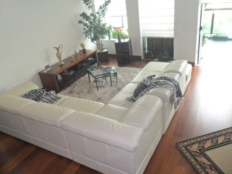 APARTAMENTO DE 400M NA MOOCA – ENCANTADOR.