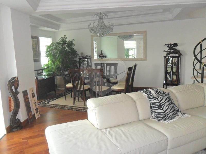 APARTAMENTO DE 400M NA MOOCA – ENCANTADOR.