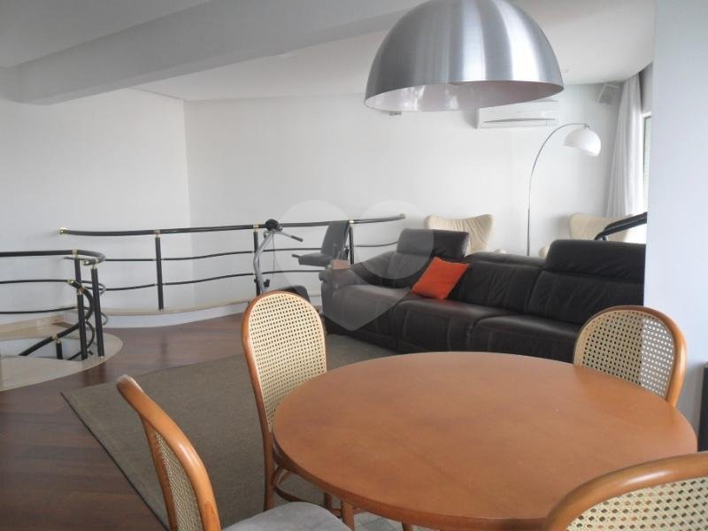 APARTAMENTO DE 400M NA MOOCA – ENCANTADOR.