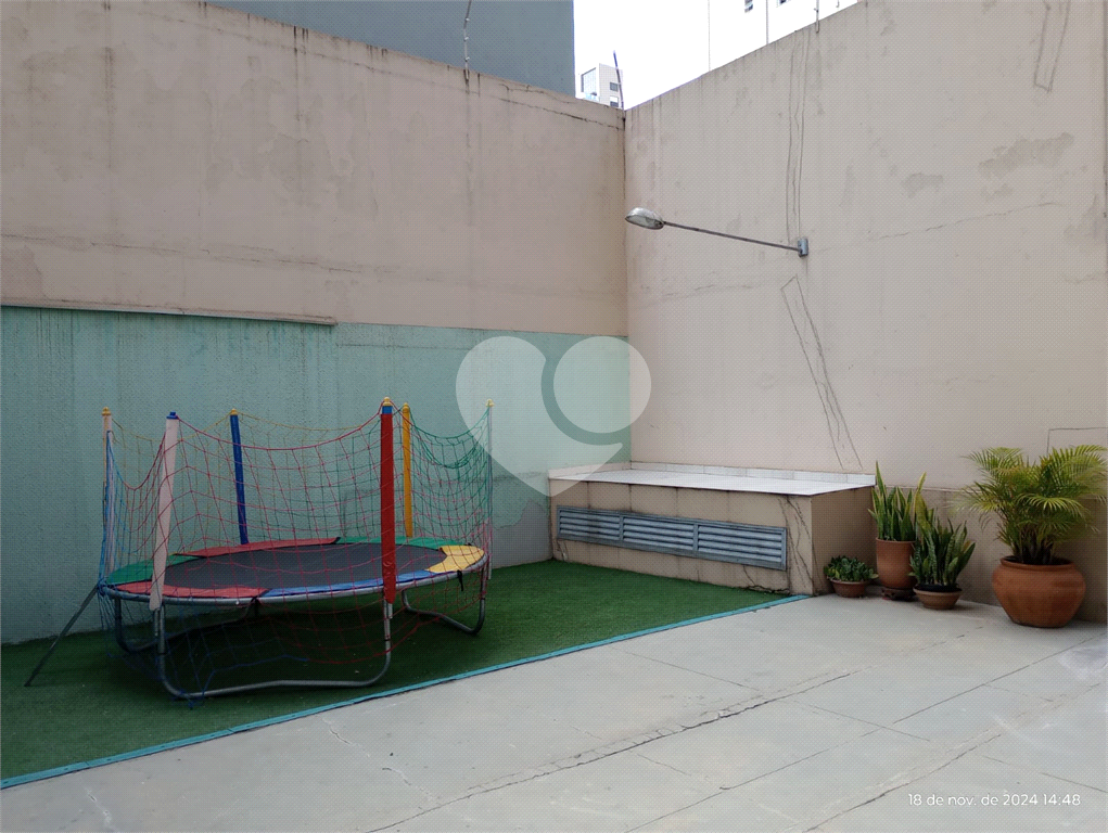 Apartamento à venda no JARDIM PAULISTA com 135 m²