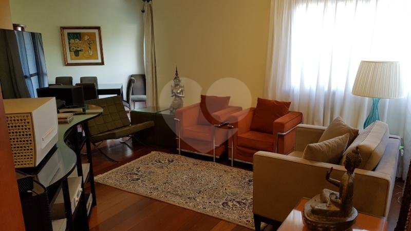 Apartamento, 3 quartos, 160 m² - Foto 1