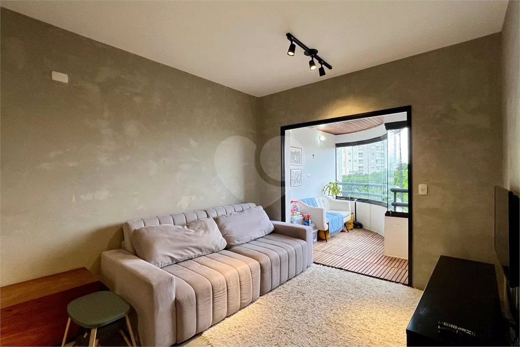 Apartamento Vila Madalena 3 quartos, sendo 1 suite e 2 vagas de garagem 